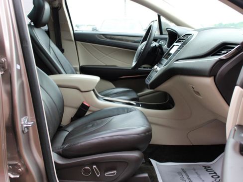 Used 2018 Lincoln MKC Reserve AWD/4WD image 50