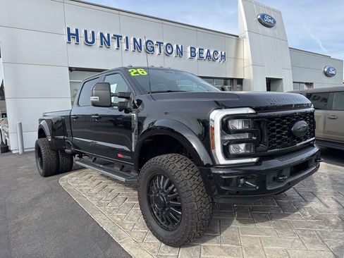 Used 2026 Ford F450 Lariat AWD/4WD image 1