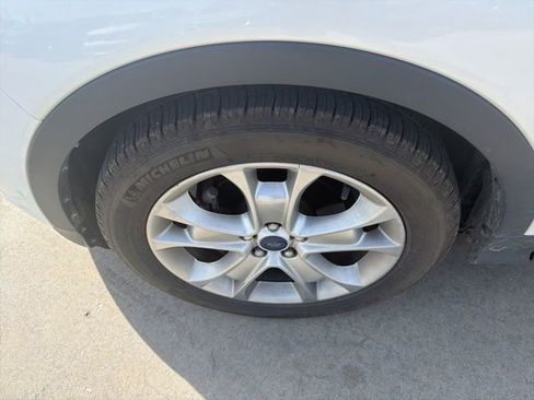 Used 2014 Ford Escape Titanium image 5