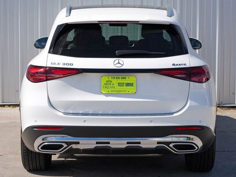 Used 2024 Mercedes-Benz GLC 300 GLC 300 w/ Exclusive Trim Pack image 56