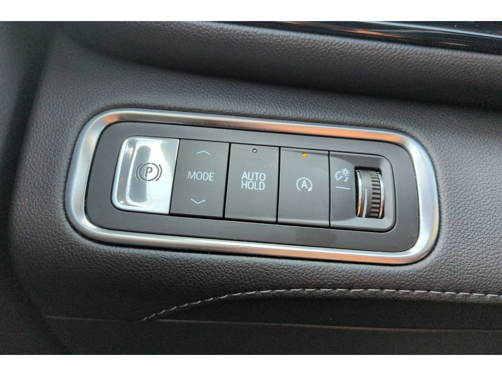 Used 2026 Buick Enclave Preferred FWD image 19
