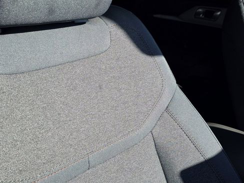 Used 2025 Ford Explorer Active image 24