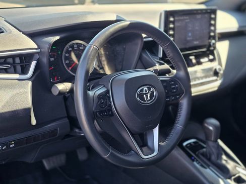 Used 2020 Toyota Corolla SE w/ SE Premium Package image 15