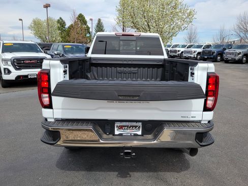 New 2026 GMC Sierra 3500 SLE w/ SLE Value Package image 12