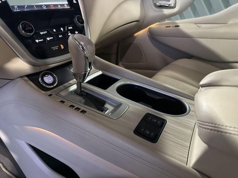 Used 2018 Nissan Murano SL w/ Moonroof Package image 20