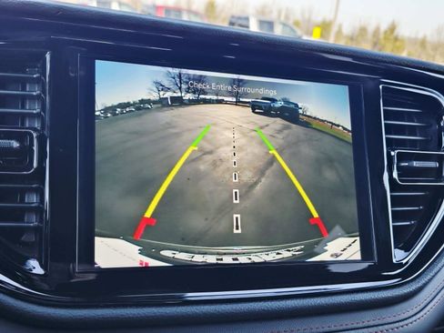 Used 2024 Dodge Durango R/T image 33