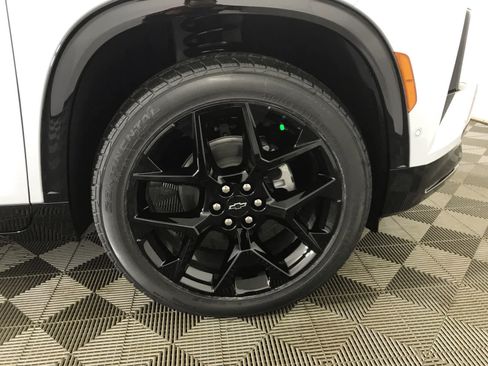 New 2026 Chevrolet Traverse RS w/ LPO, Floor Liner Package image 28