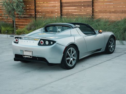 Used 2008 Tesla Roadster image 8