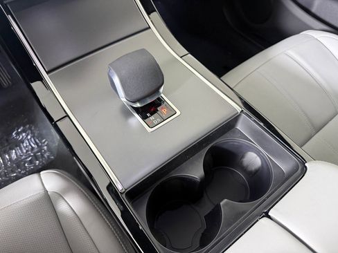 New 2026 Land Rover Range Rover Evoque S image 23