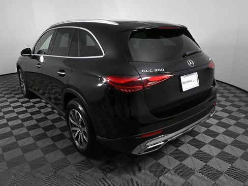 Certified 2024 Mercedes-Benz GLC 300 4MATIC image 4