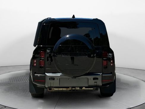 Used 2024 Land Rover Defender 130 Outbound AWD/4WD image 6