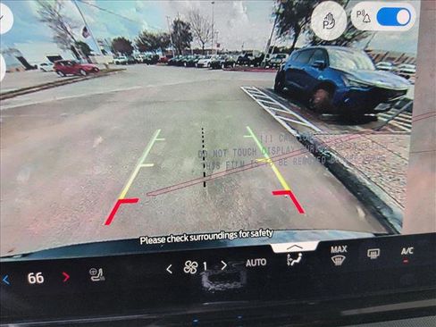 New 2026 Ford Expedition Active image 13