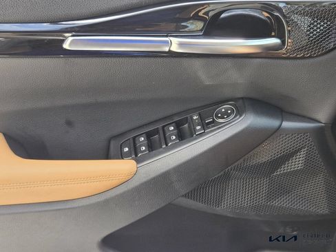 Certified 2024 Kia Seltos EX FWD image 30
