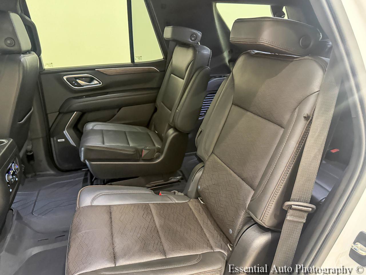 Used 2021 Chevrolet Tahoe High Country AWD/4WD image 10