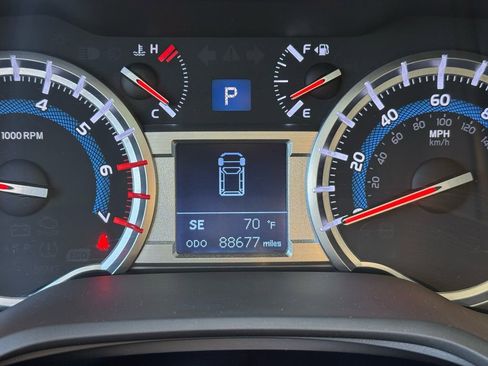 Used 2018 Toyota 4Runner Limited image 29