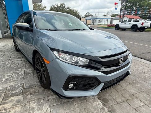 Used 2019 Honda Civic Sport image 5