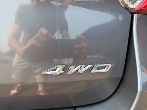 Used 2021 Ford Explorer XLT AWD/4WD image 19