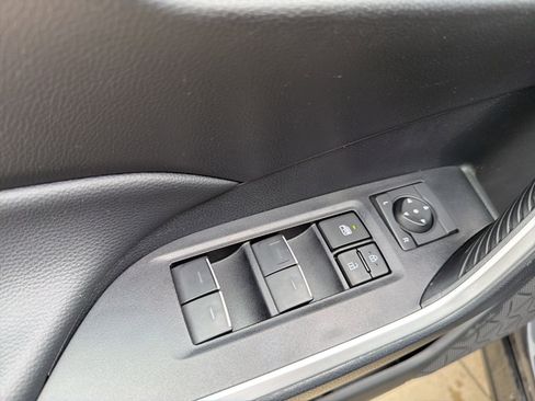 Used 2024 Toyota RAV4 XLE FWD image 12