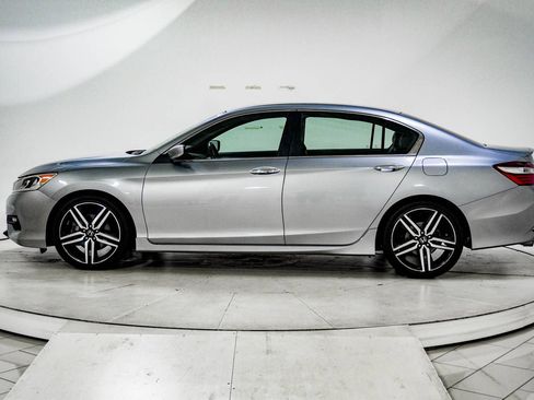 Used 2016 Honda Accord Sport image 5