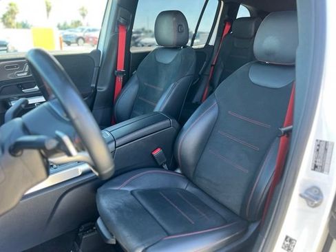 Used 2021 Mercedes-Benz GLB 35 AMG 4MATIC image 16