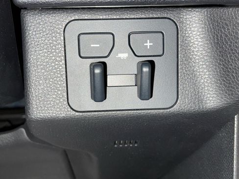 Used 2025 Toyota Tundra SR5 image 28