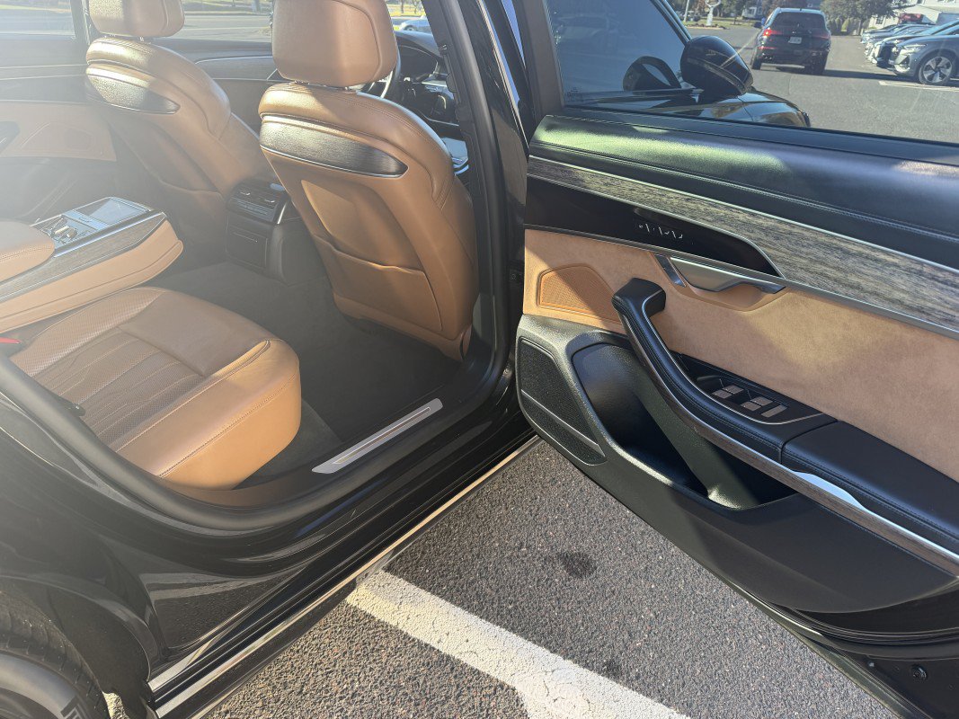 Used 2021 Audi A8 L 4.0T w/ Luxury Package AWD/4WD image 25