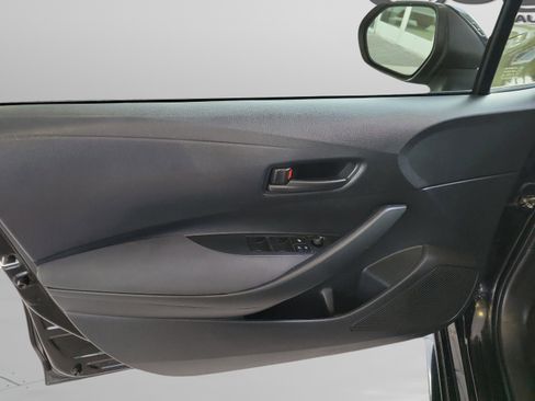 Used 2023 Toyota Corolla LE image 25