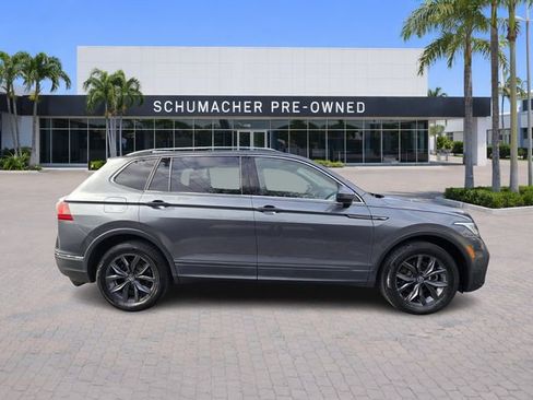 Certified 2023 Volkswagen Tiguan SE FWD image 8