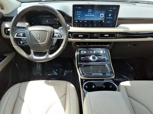 Used 2023 Lincoln Nautilus Reserve w/ Equipment Group 201A AWD/4WD image 17