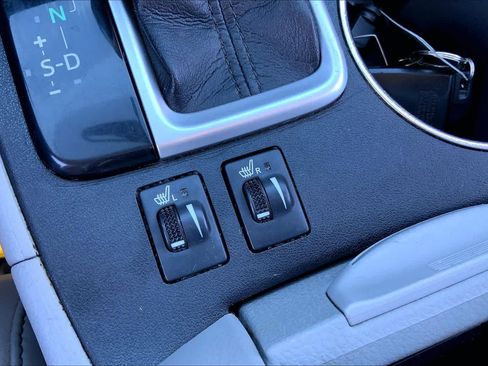 Used 2016 Toyota Highlander XLE image 34