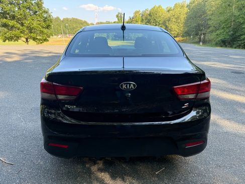 Used 2020 Kia Rio S image 9