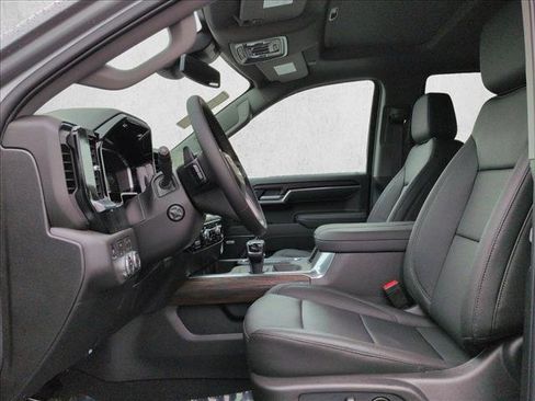 New 2026 GMC Sierra 1500 SLT w/ SLT Convenience Package image 4