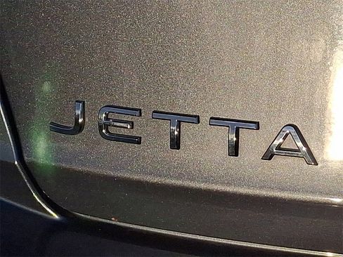 Used 2024 Volkswagen Jetta S image 28