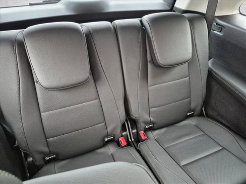 Used 2024 Mercedes-Benz GLS 450 4MATIC image 20