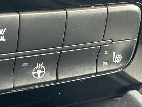 Used 2016 RAM 1500 Sport image 18