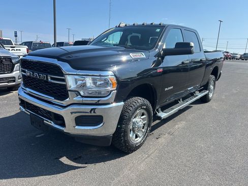 Used 2021 RAM 2500 Tradesman AWD/4WD image 3
