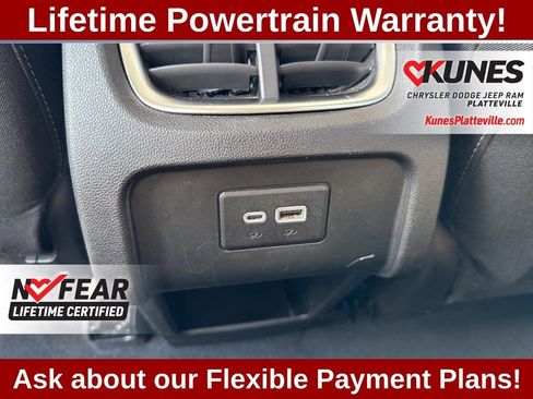 Used 2023 Chevrolet Blazer LT image 27