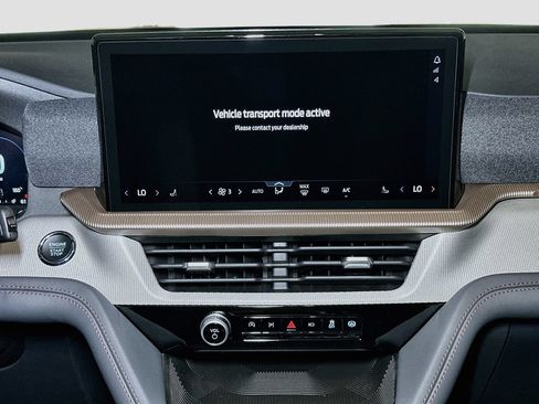 New 2026 Ford Explorer Active AWD/4WD image 11