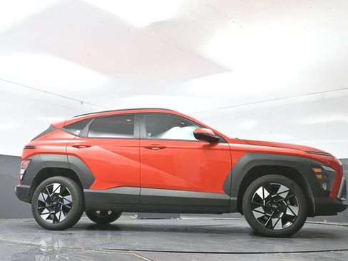 Used 2025 Hyundai Kona SEL AWD/4WD image 50
