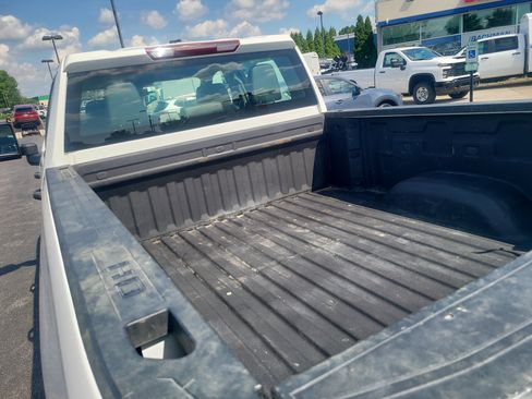 Used 2024 Chevrolet Silverado 2500 W/T w/ WT Fleet Convenience Package AWD/4WD image 25