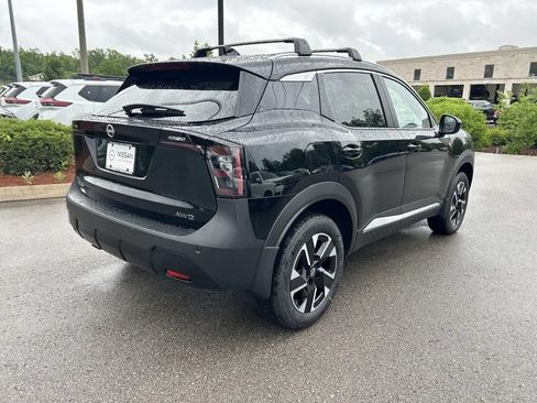 New 2026 Nissan Kicks SV w/ Cold Weather Package AWD/4WD image 7