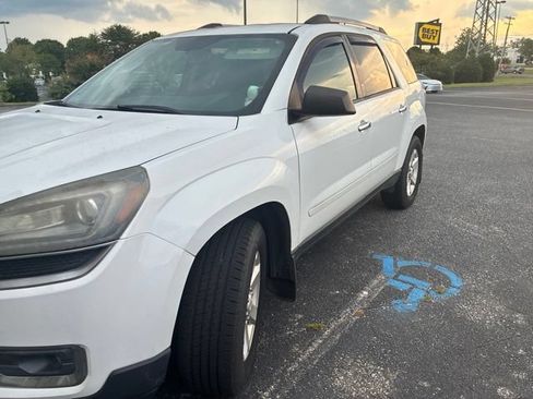 Used 2016 GMC Acadia SLE AWD/4WD image 2