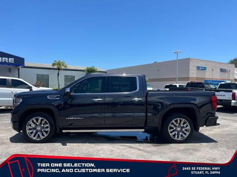 Used 2025 GMC Sierra 1500 Denali AWD/4WD image 8
