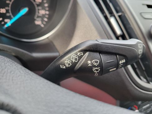 Used 2018 Ford Escape SE AWD/4WD image 17