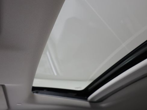 New 2026 Honda HR-V EX-L image 19