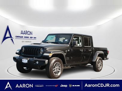 New 2026 Jeep Gladiator Sport