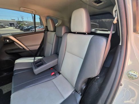 Used 2014 Toyota RAV4 Limited w/ Technology Package FWD image 6