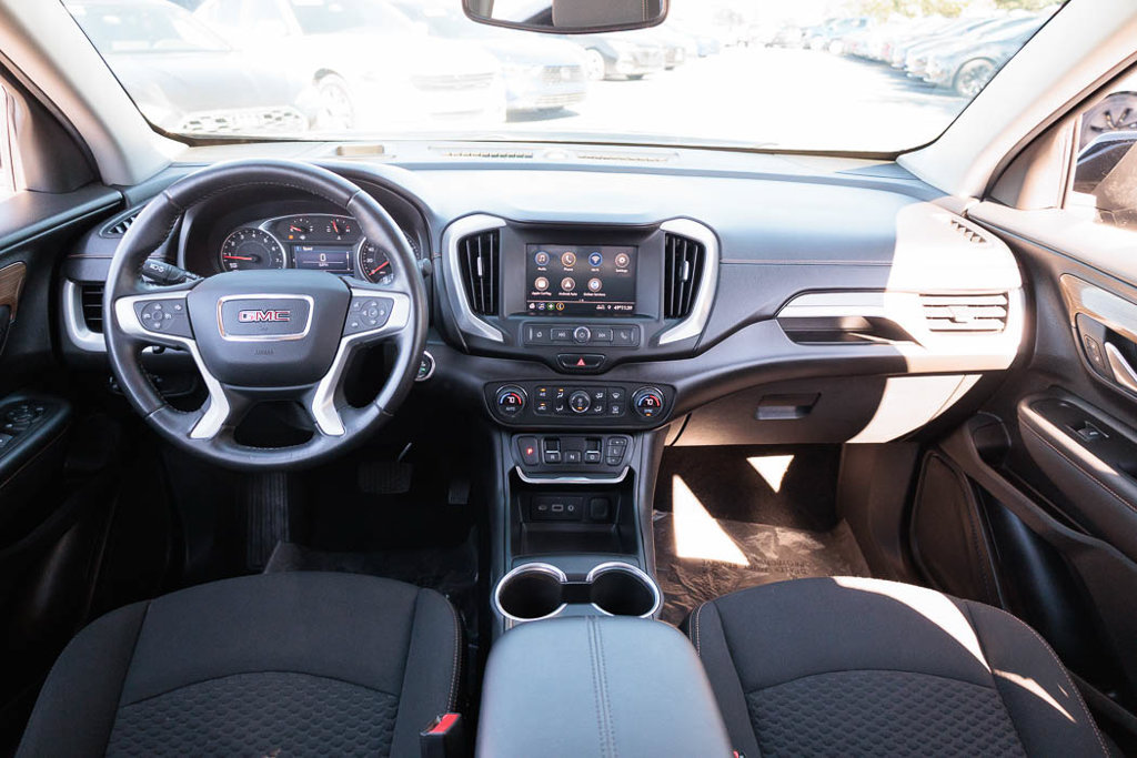 Used 2021 GMC Terrain SLE w/ Driver Convenience Package FWD image 29