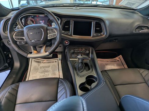 Used 2022 Dodge Challenger SRT Hellcat image 14
