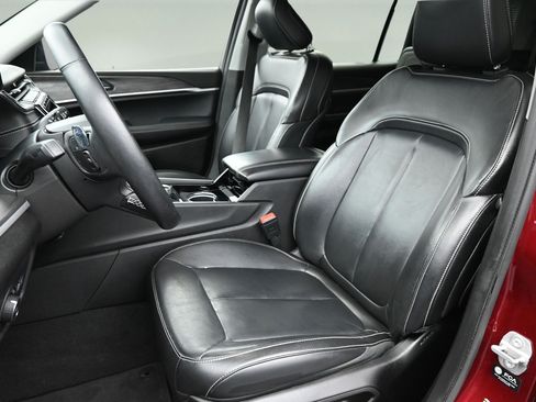 Used 2021 Jeep Grand Cherokee L Limited AWD/4WD image 8